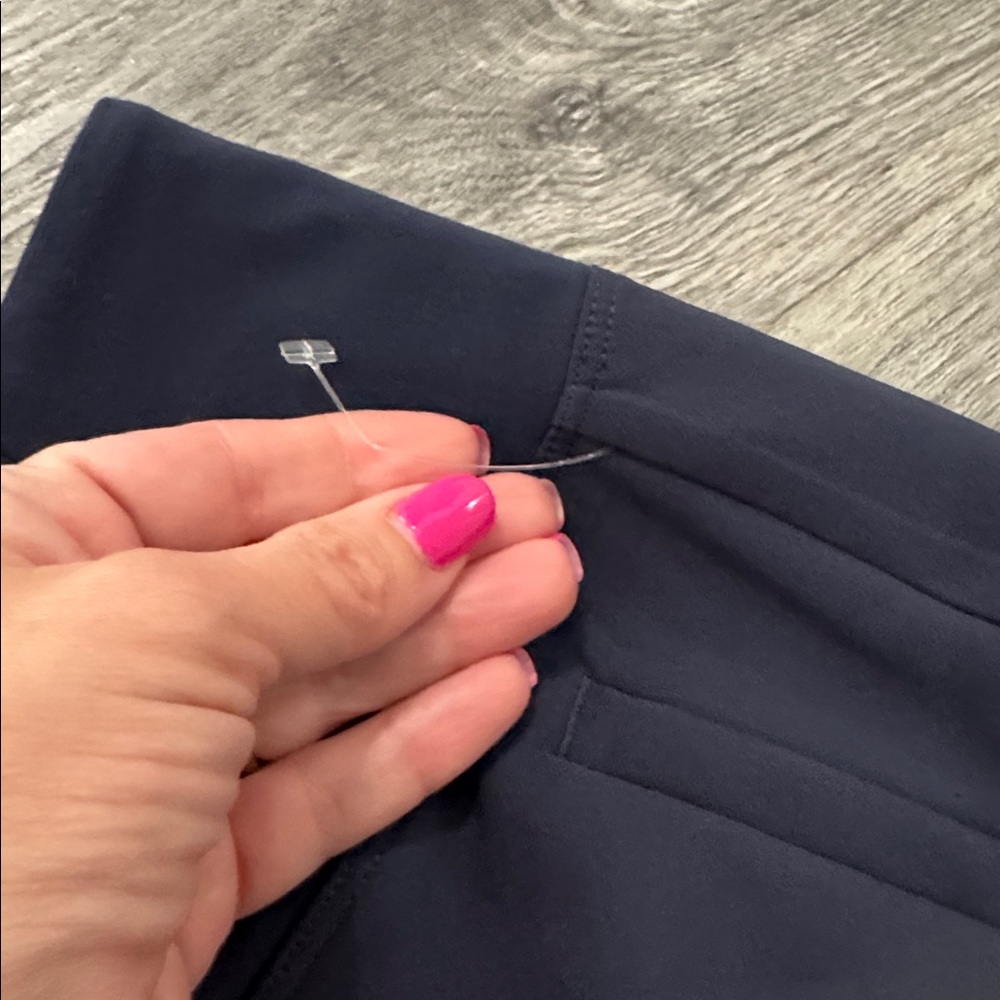NWOT Athleta Endless High Rise Navy Pull On Straight Ankle Pant Size 10 - Picture 13 of 14